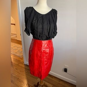 Alice and Olivia size 4 genuine red leather skirt